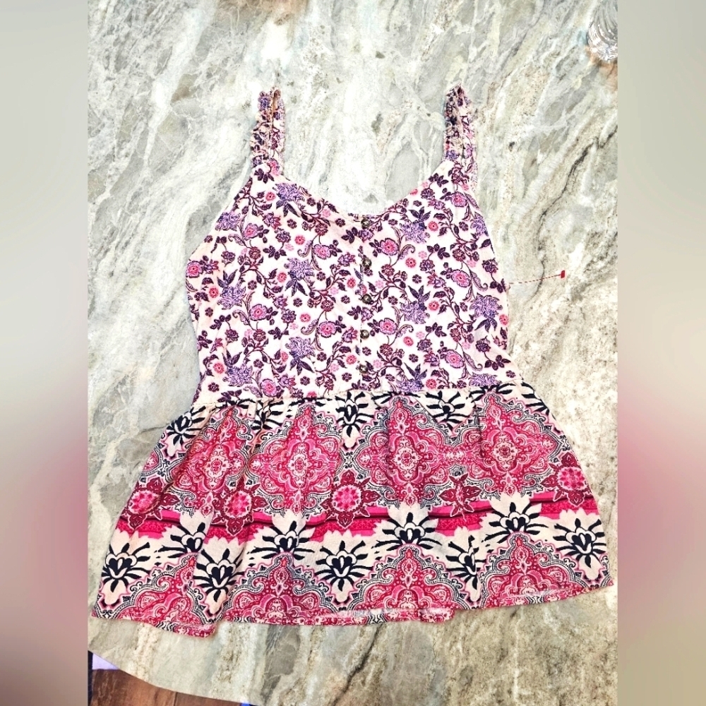Maurices Smocked Tank Top M Pink Paisley Floral Boho Festival Sleeveless